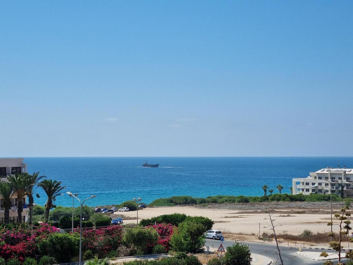 Ferienwohnung Diamond Sea View Penthouse Paphos Exterior foto
