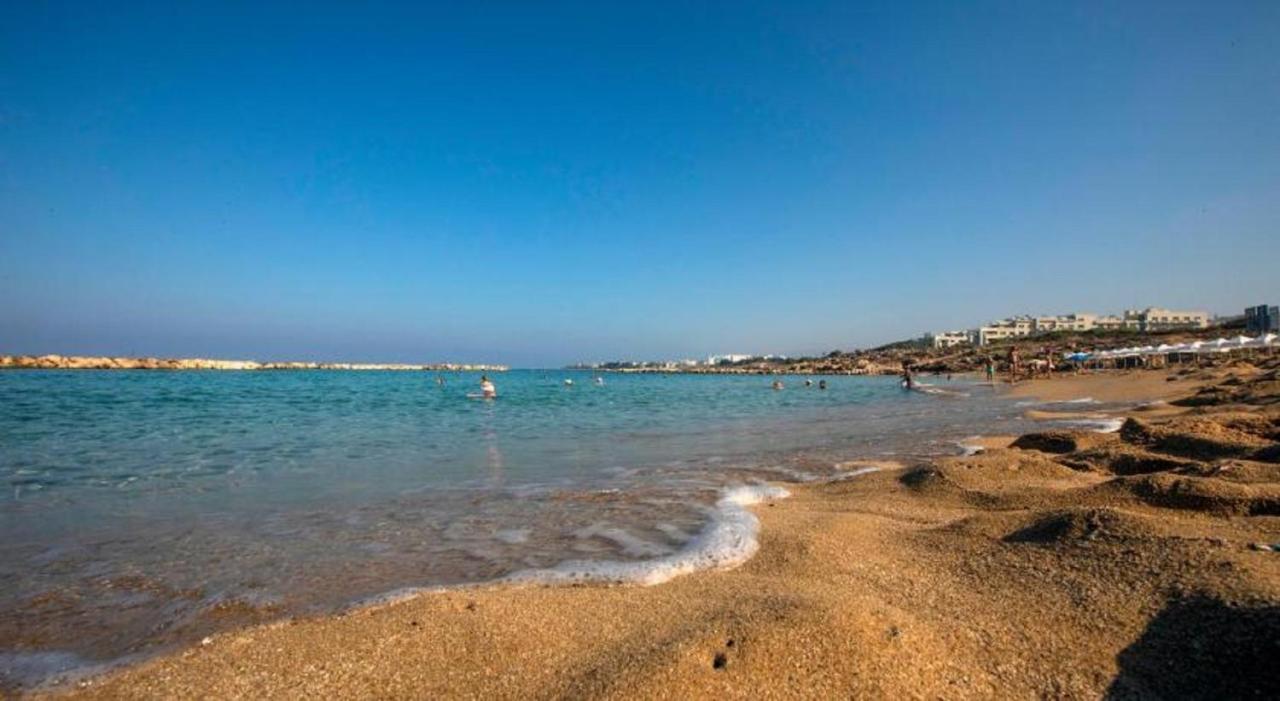 Ferienwohnung Diamond Sea View Penthouse Paphos Exterior foto